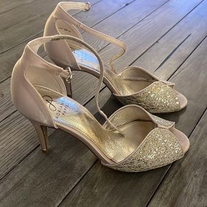 Adrianna Papell Gold Heels